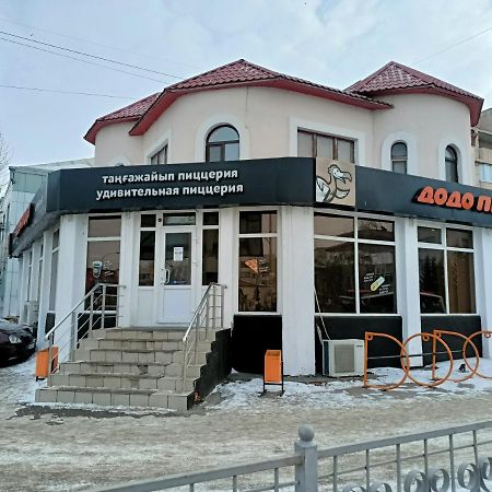 1 Комнатные Апартаменты На Садуакасова 24 Kokshetau Exterior photo