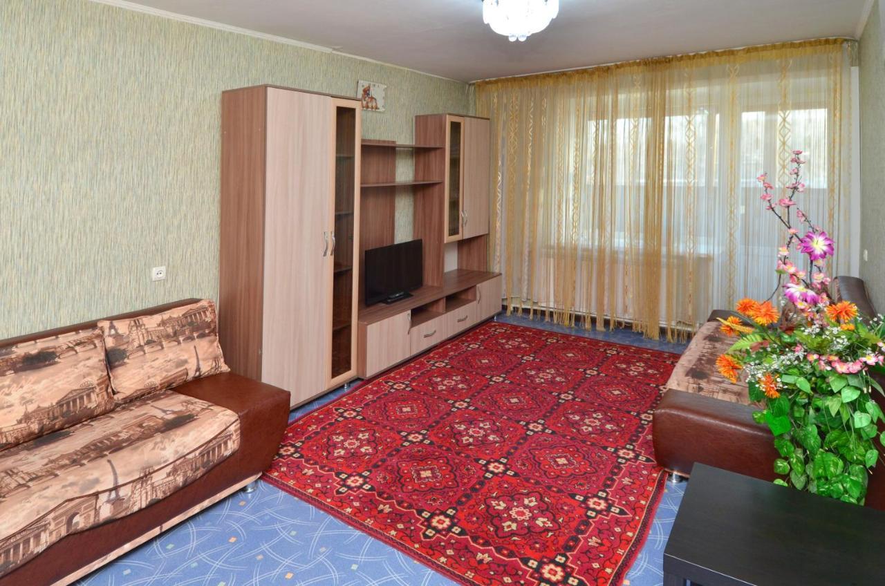 1 Комнатные Апартаменты На Садуакасова 24 Kokshetau Exterior photo