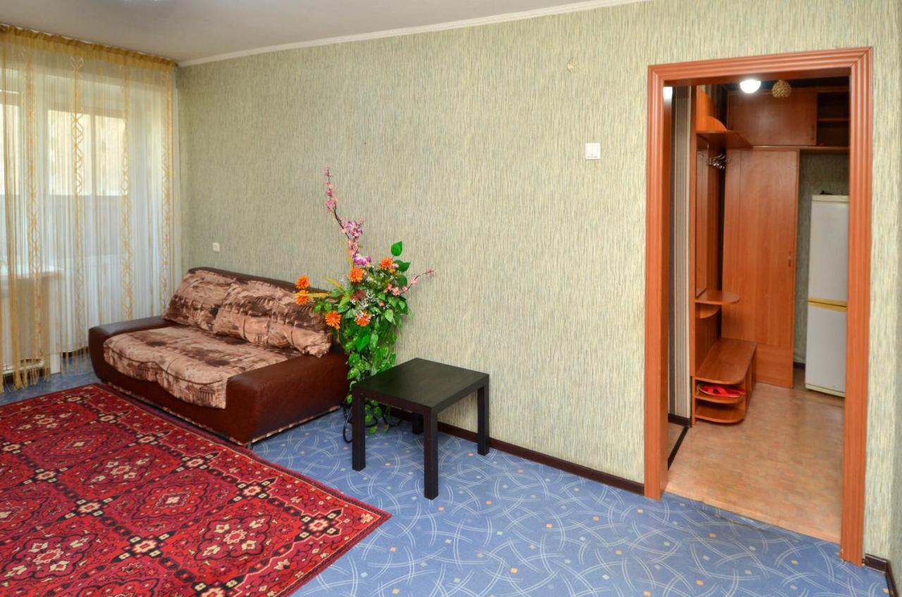 1 Комнатные Апартаменты На Садуакасова 24 Kokshetau Exterior photo
