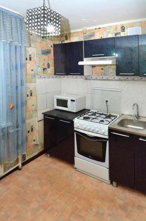 1 Комнатные Апартаменты На Садуакасова 24 Kokshetau Exterior photo